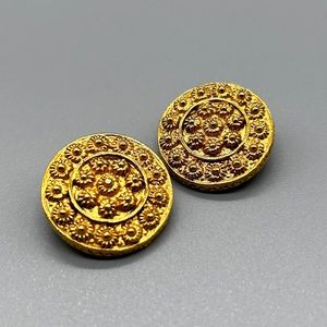 Vintage 90s Goldtone Filigree Button Clip Earrings